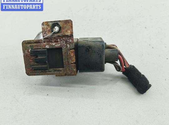 Реле вентилятора VG2667371 на Volkswagen Sharan (2000-2010)