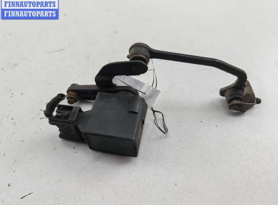 купить Датчик клиренса на Mercedes E-Class W210 (1995-2002)