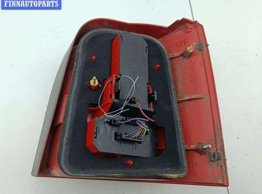 купить Фонарь задний левый на Volkswagen Passat B5