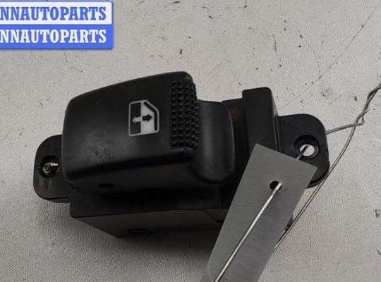 купить Кнопка стеклоподъемника переднего правого на Kia Rio (2005-2011)