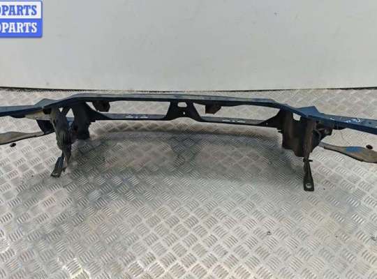 купить Рамка передняя (панель кузовная, телевизор) на Renault Kangoo I (1998-2008)