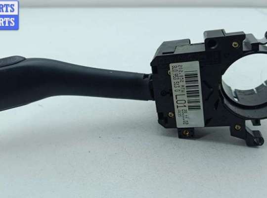 купить Переключатель поворотов на Volkswagen Passat B5+ (GP)