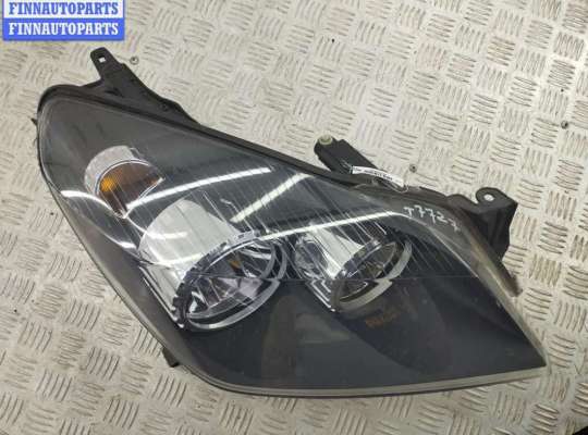 купить Фара правая на Opel Astra H (2004-2009)