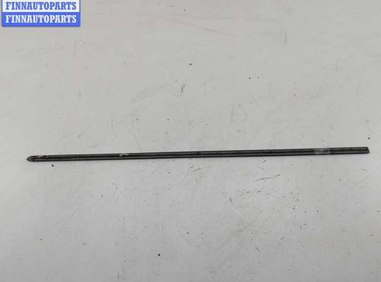 купить Молдинг двери передней левой на Volkswagen Passat B6