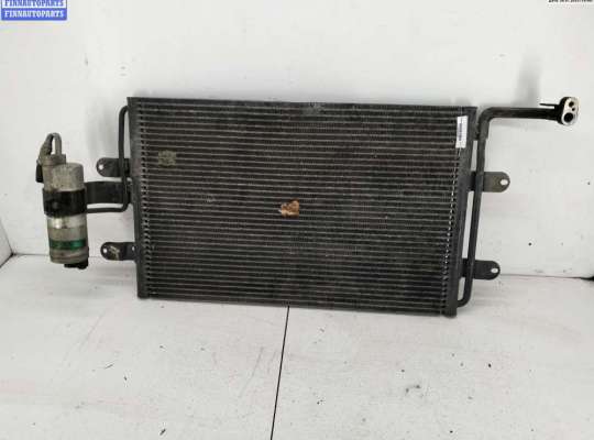 Радиатор охлаждения (конд.) VG2397149 на Volkswagen Bora