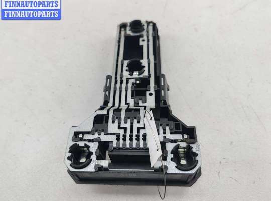 Плата фонаря заднего левого VG2760761 на Volkswagen Passat B5