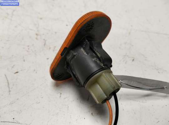 купить Повторитель поворота правый на Renault Scenic I (1996-2003)