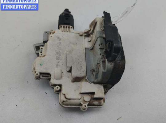купить Замок двери передней правой на Audi A4 B7 (2004-2008)