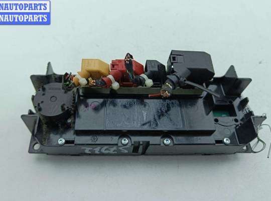 купить Переключатель отопителя на Skoda Octavia mk1 (A4 1U) 1996-2010