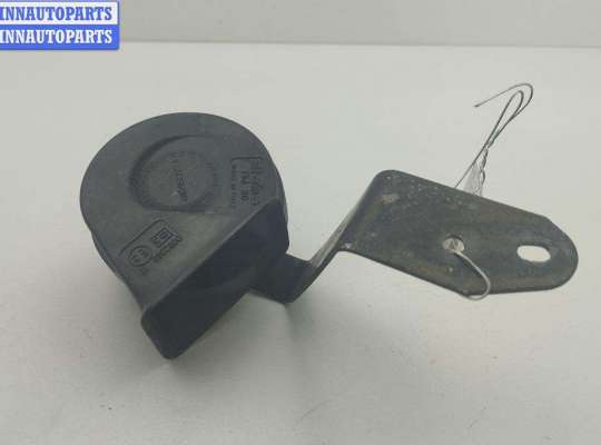 Купить Сигнал (клаксон) на Audi A6 C5 (1997-2005) Сигнал (клаксон) AU1737635 на Audi A6 C5 (1997-2005)