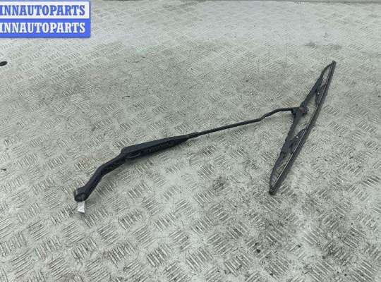 купить Щеткодержатель (поводок стеклоочистителя) передний на Volvo S40 / V40 (1995-2004)