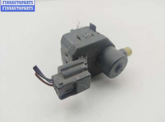 Купить Корректор фар на Renault Scenic II (2003-2009) Корректор фар RN1579353 на Renault Scenic II (2003-2009)