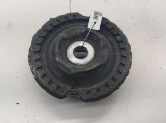 купить Опора амортизатора переднего (верхняя) на Audi A4 B5 (1994-2001)