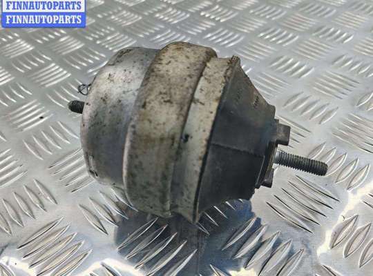 Подушка крепления двигателя AU1695229 на Audi A4 B5 (1994-2001)