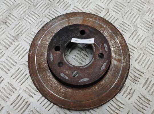 Диск тормозной передний VG2755995 на Volkswagen Passat B4
