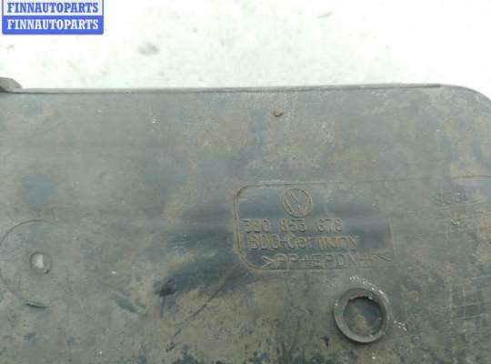 купить Решётка (заглушка) в бампер на Volkswagen Passat B5