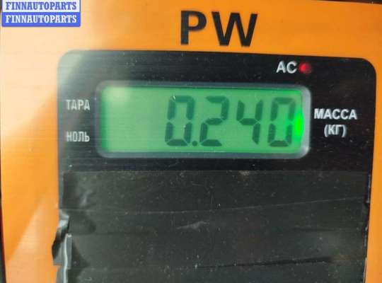 купить Решётка (заглушка) в бампер на Volkswagen Passat B5