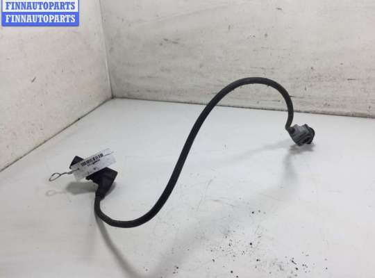 купить Датчик положения коленвала на Volkswagen Passat B5