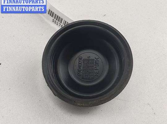 купить Крышка (заглушка) задняя фары левой на Volkswagen Passat B6