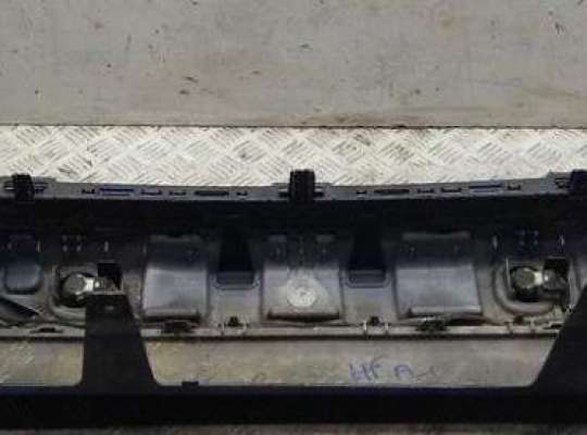 купить Бампер задний на Peugeot 207