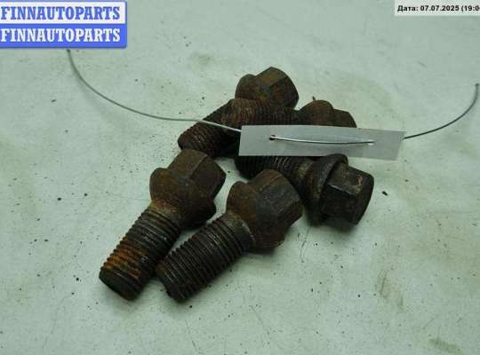 Болт колесный (гайка колесная) VG2384416 на Volkswagen Golf-4