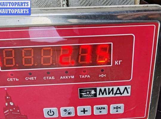 купить Стекло двери задней левой на Volkswagen Golf-4