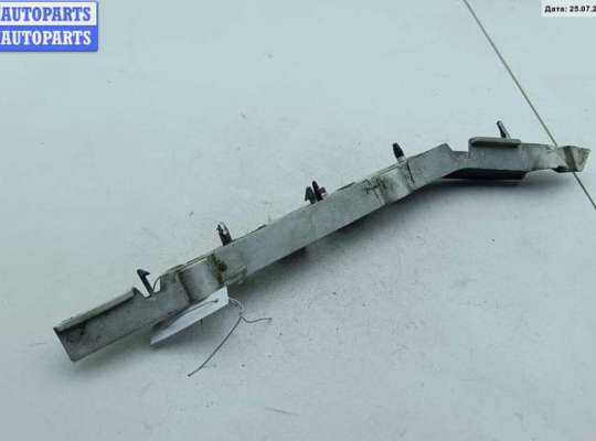 Кронштейн бампера на Ford C-Max I