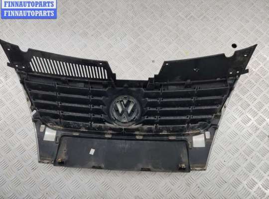 купить Решетка радиатора на Volkswagen Passat B6