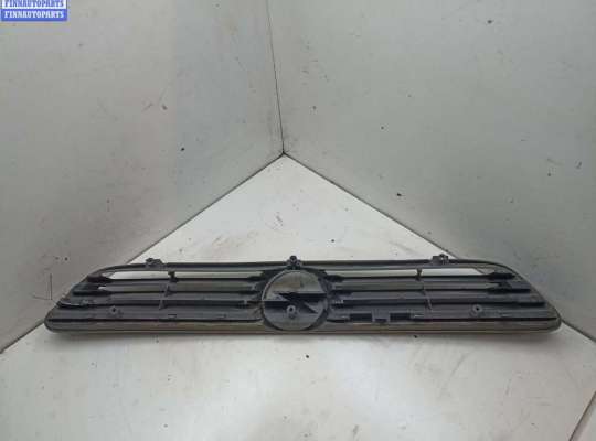 купить Решетка радиатора на Opel Astra G (1998-2004)