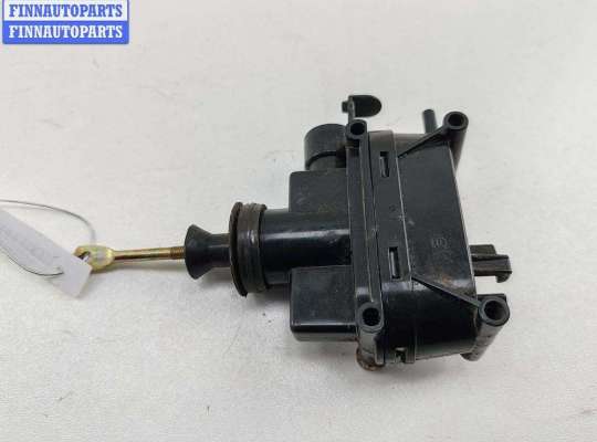 Купить Активатор (привод) замка двери передней правой на Mercedes W124 (1985-1995) Активатор (привод) замка двери передней правой MB1656392 на Mercedes W124 (1985-1995)