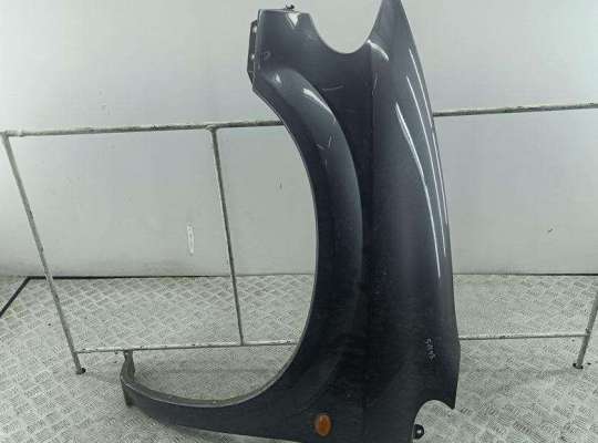 купить Крыло переднее левое на Chrysler Voyager (2001-2007)