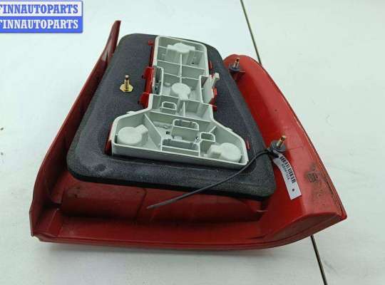 купить Фонарь задний левый на Volkswagen Passat B5