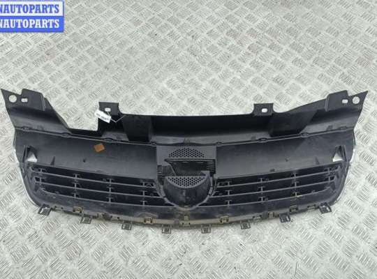 купить Решетка радиатора на Opel Zafira B (2004-2014)