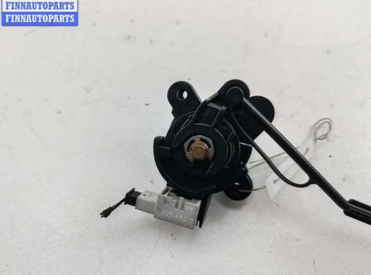 купить Личинка замка багажника на BMW 3 E46 (1998-2006)