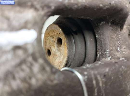 купить Суппорт задний правый на Renault Laguna II (2001-2007)