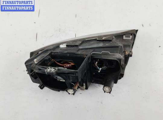 купить Фара правая на Audi A4 B6 (2001-2004)