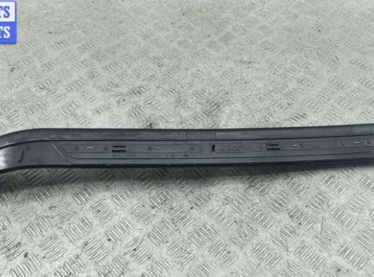 купить Накладка на порог внутренняя (салона) на BMW 5 E39 (1995-2003)