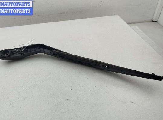 купить Щеткодержатель (поводок стеклоочистителя) задний на Mitsubishi Space Star/Mirage (2012- )