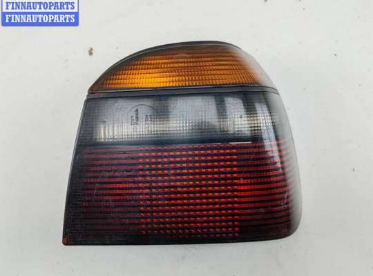Фонарь задний правый VG2615991 на Volkswagen Golf-3