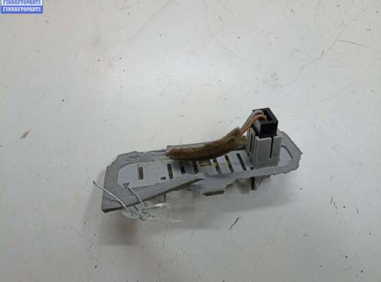 Планка подсветки номера на Opel Zafira A