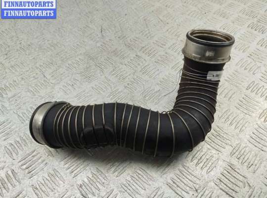 купить Патрубок интеркулера на Mercedes C-Class W203 (2000-2006)