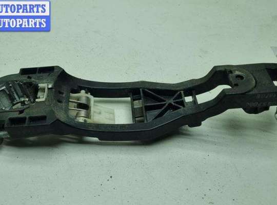 купить Корпус (держатель) ручки двери передней правой на Seat Altea