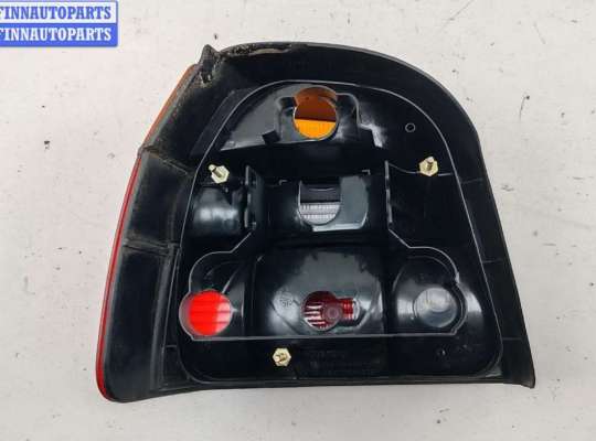 купить Фонарь задний правый на Volkswagen Golf-3