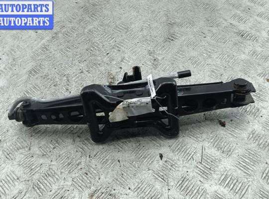 купить Домкрат на Ford Focus II (2004-2011)