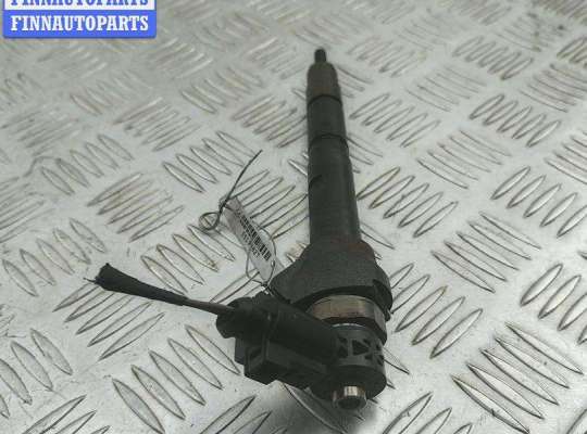 купить Форсунка топливная на Volkswagen Passat B7