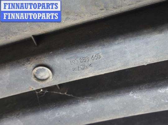 купить Решётка (заглушка) в бампер на Volkswagen Golf-5