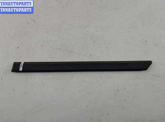 купить Молдинг двери задней левой на Volkswagen Golf-3