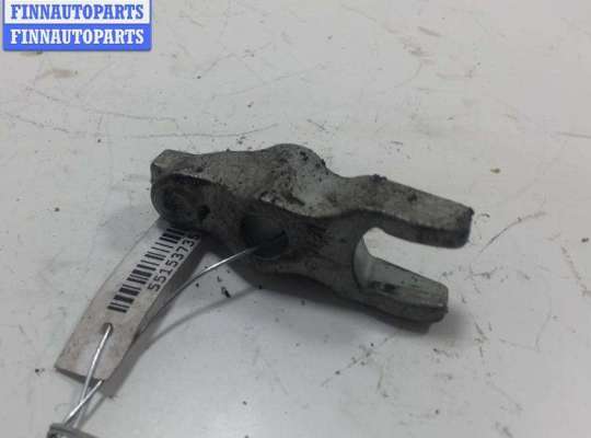 купить Скоба (кронштейн) крепления форсунки на Opel Zafira B (2004-2014)