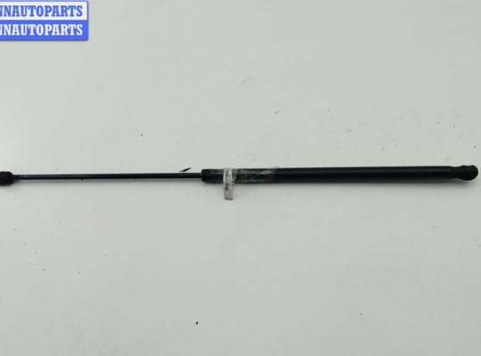 Амортизатор капота OP2384864 на Opel Vectra C (2002-2008)