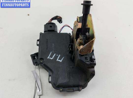 Замок двери задней правой AU1668262 на Audi A6 C5 (1997-2005)